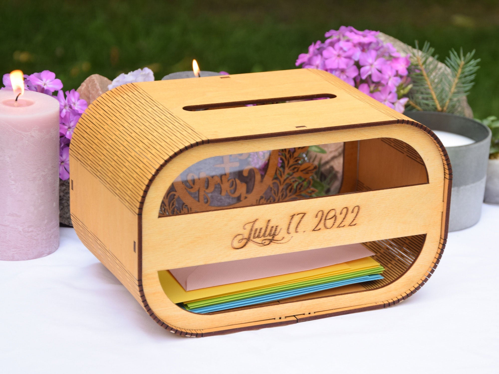 Personalisierte dekorative Holzbox, lasergraviertes Geschenk